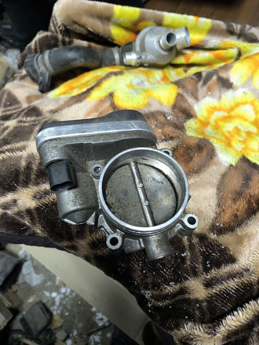 Запчасти на ,BMW e60