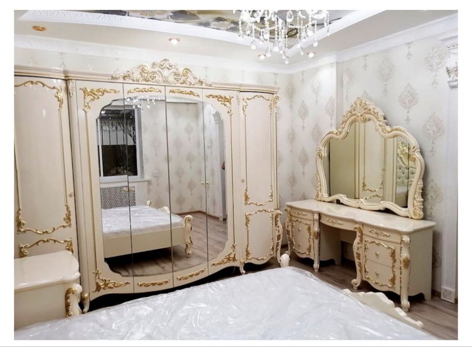 Спальный гарнитур Афина