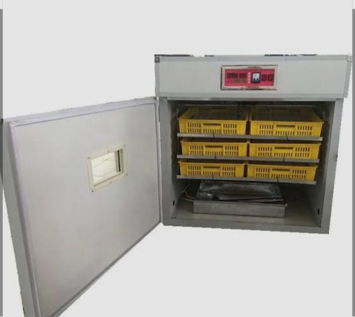 Инкубатор 528 новый
