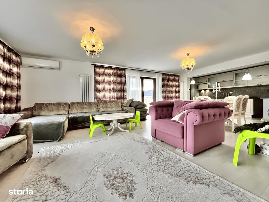 Apartament cu 4 camere de vânzare în cartierul Noua Brașov