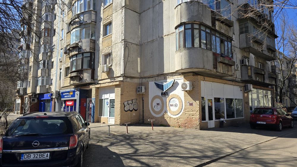 Spatiu comercial de inchiriat in Militari, strada Apusului