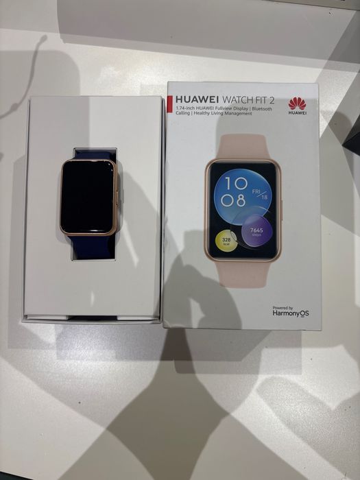 Часовник Huawei watch fit 2