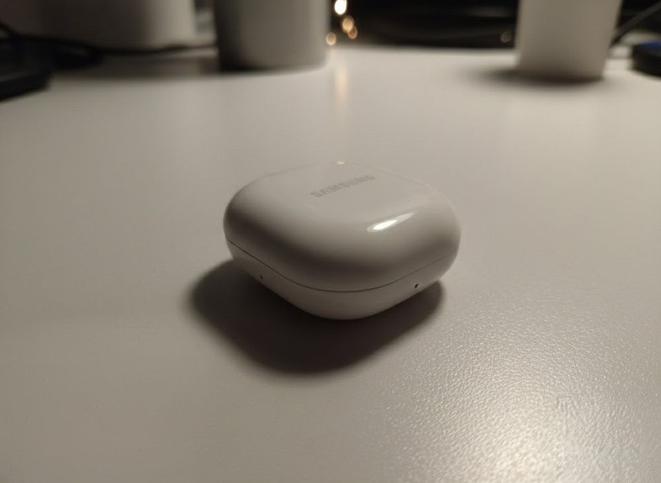 Carcasă + 1 Cască Originală Samsung Galaxy Buds2 (SM-R177)