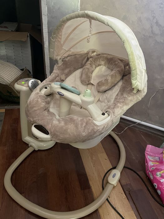 Электрокачели Graco SweetPeace