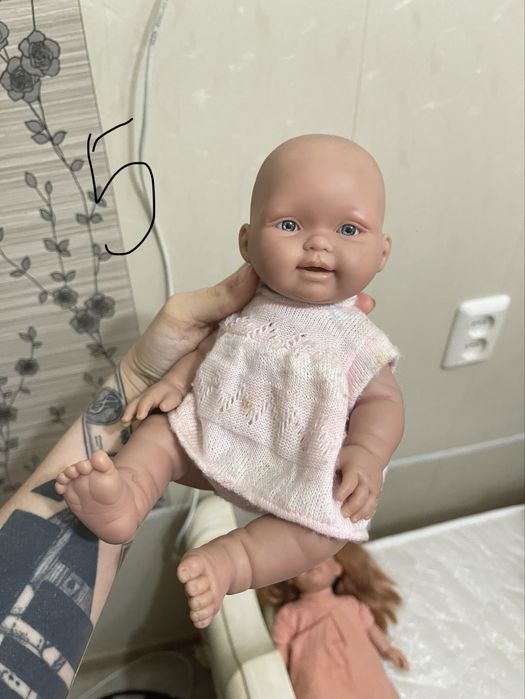 Срочно продам кукол