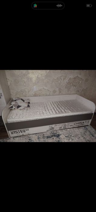Продам кровать фабричную,