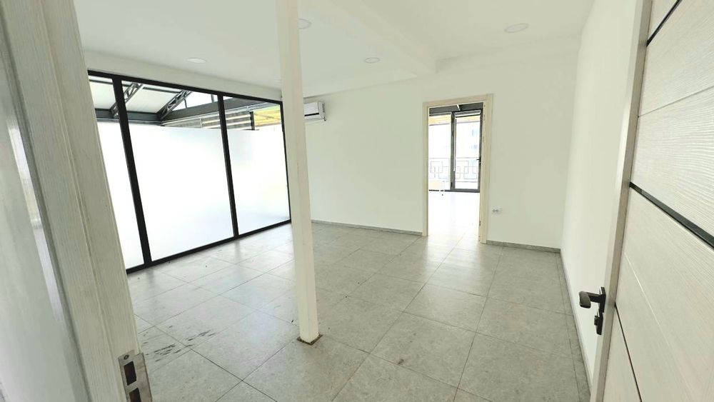 Ул.Айбека помещение 85кв.4 комнаты 5эт.в БЦ