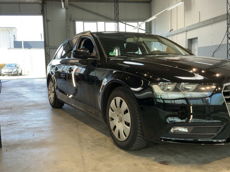 Audi A4 2.0 TDI ultra Attraction 2014