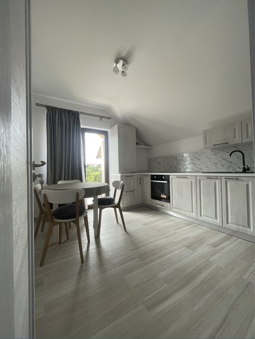 Inchiriez apartament pentru Untold !