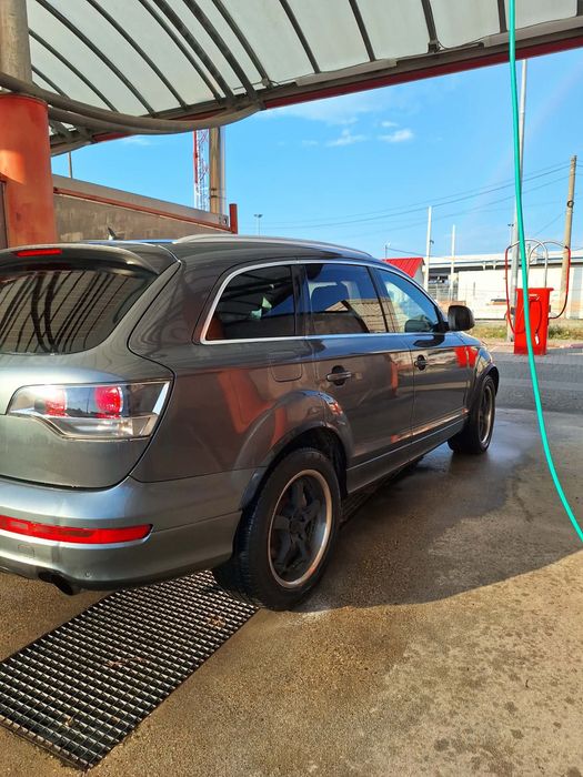 AUDI Q7 2009 — imagine 2