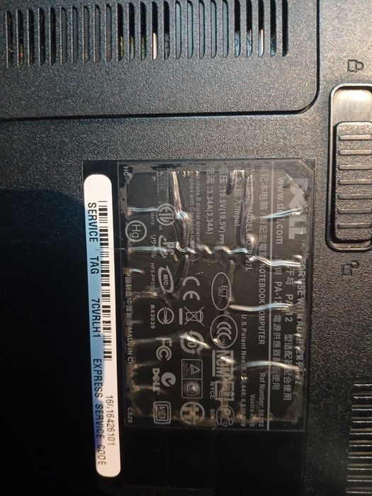 Ноутбук на запчасти dell