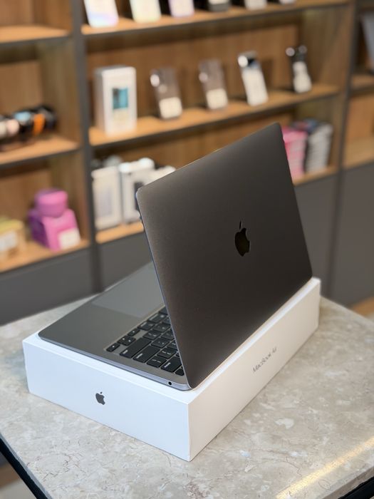 MacBook Air M1 / PhoneLab