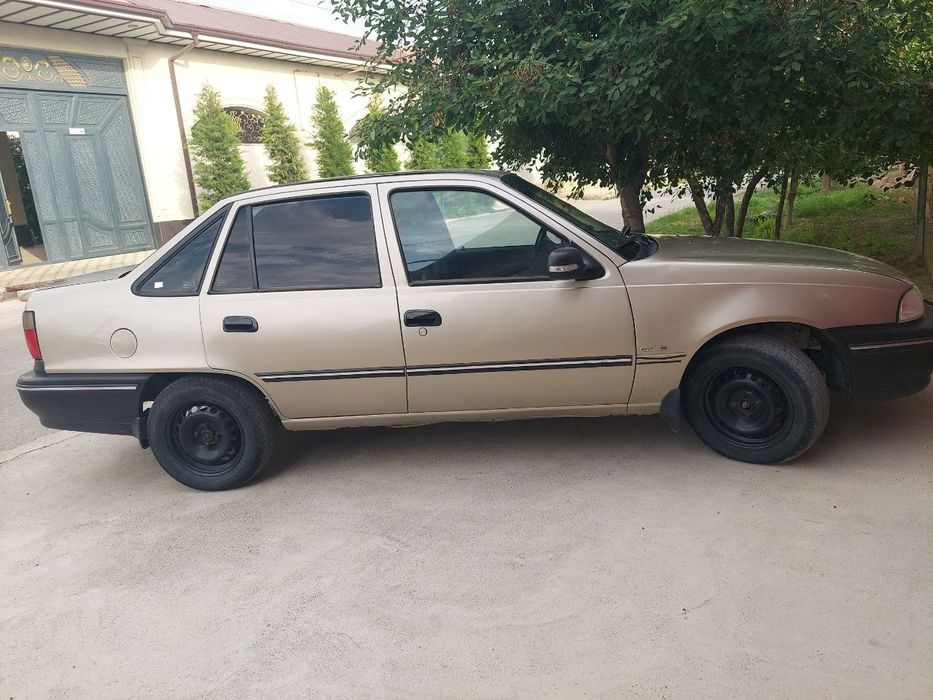 Nexia 1 sotiladi