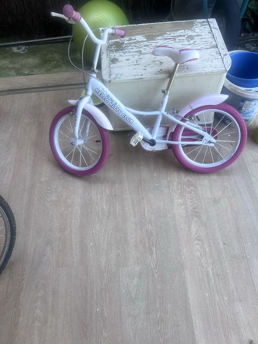 Vand bicicleta fetite Hello Kitty