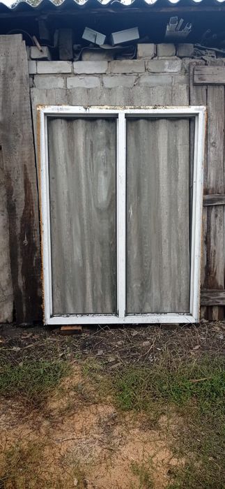 Продам недорого окно