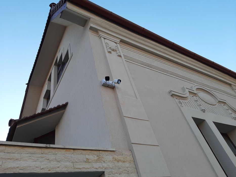 Instalam sisteme de supraveghere video si alarme antiefractie