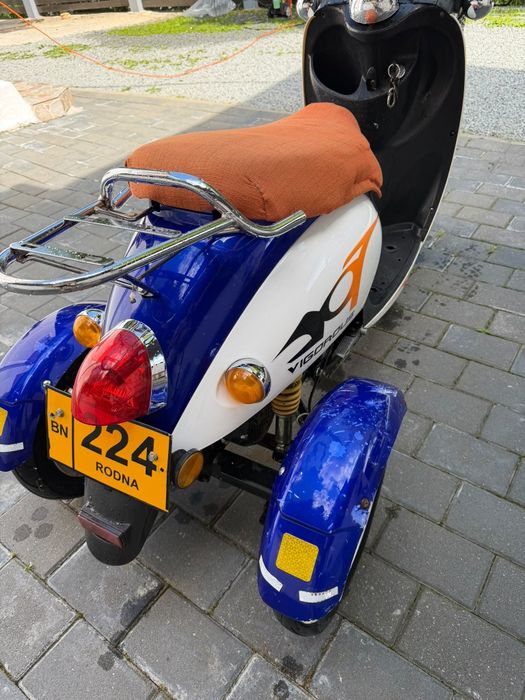 Tricicleta electrică polimobil fără permis
