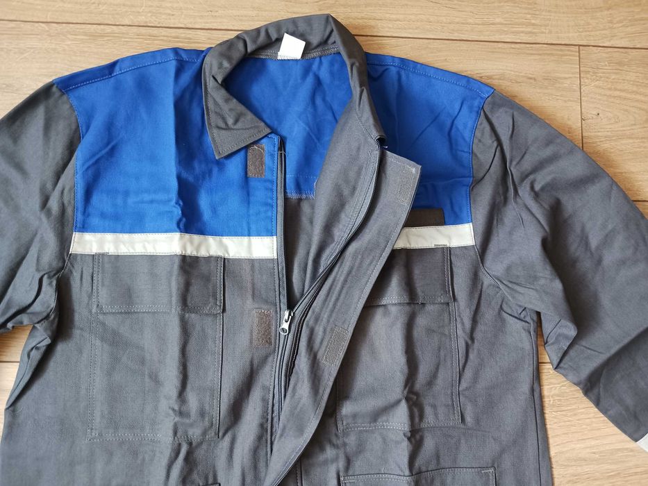 Ново работно яке - размер 50