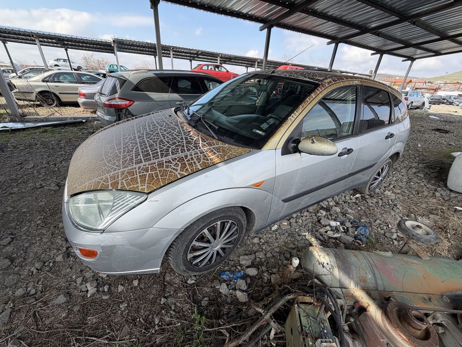 Форд  фокус 2.0 130кс 1999г бензин На Части