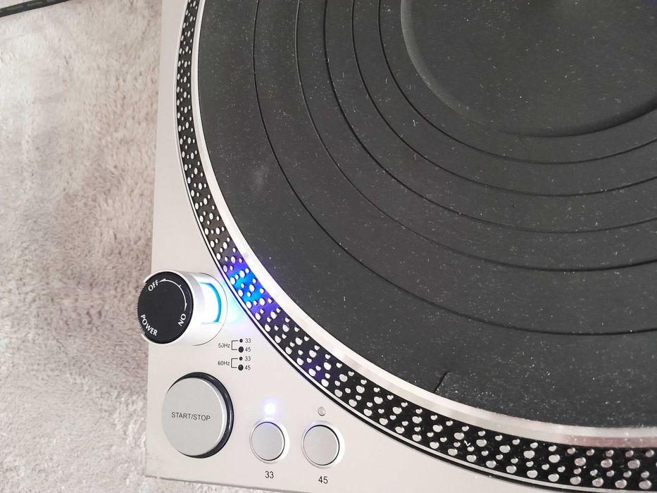 STANTON STR8-60 pick-up profesional pt. DJ și scratching