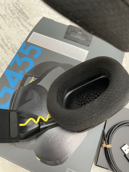 Наушники Logitech