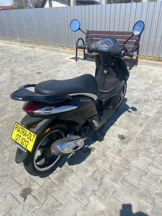 Scuter Piaggio Liberty S 50 cm
