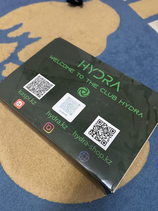 Продам ноутбук hydra, почти новый