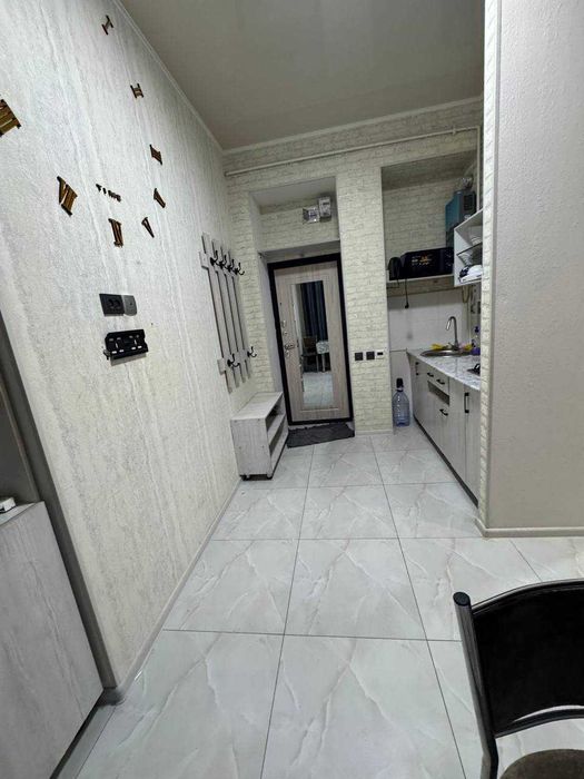 Двух-этажный "DOM", 44.44, 2-ком с ремонтом срочная цена !!