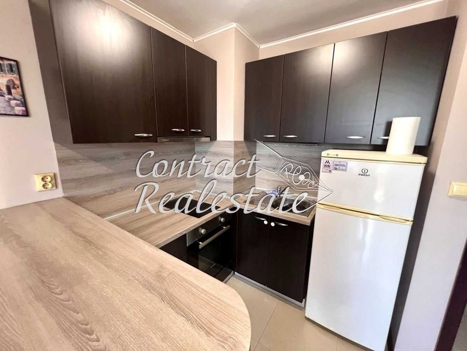 Дава се под наем Двустаен апартамент в Варна, м-т Траката - 50 кв.м за 408 € - Снимка #2