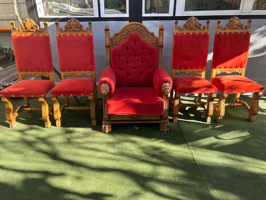 Scaune lemn masiv sculptate manual