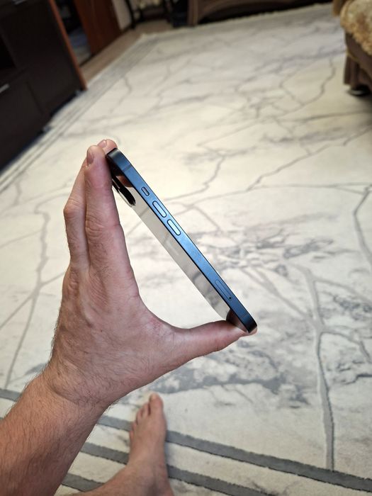 iPhone 13 / Айфон 13