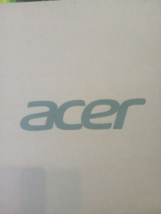 Ноутбук "acer". практически не ползовались