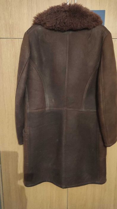 Кожух от естествена кожа.