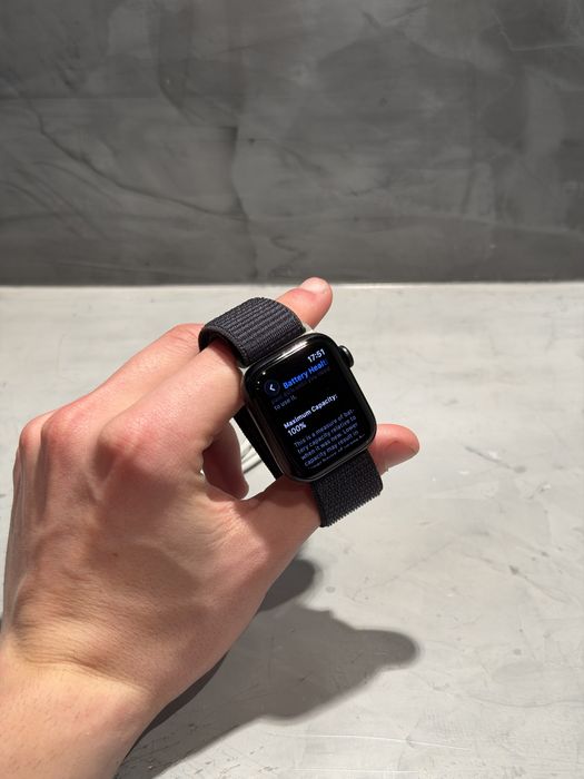 100% батерия! КАТО ЧИСТО НОВ Apple Watch SE 2 gen GPS