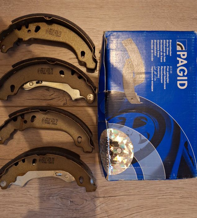 Части Пежо и Ситроен(амортисьори, спирачни апарати и челюсти, тампони)