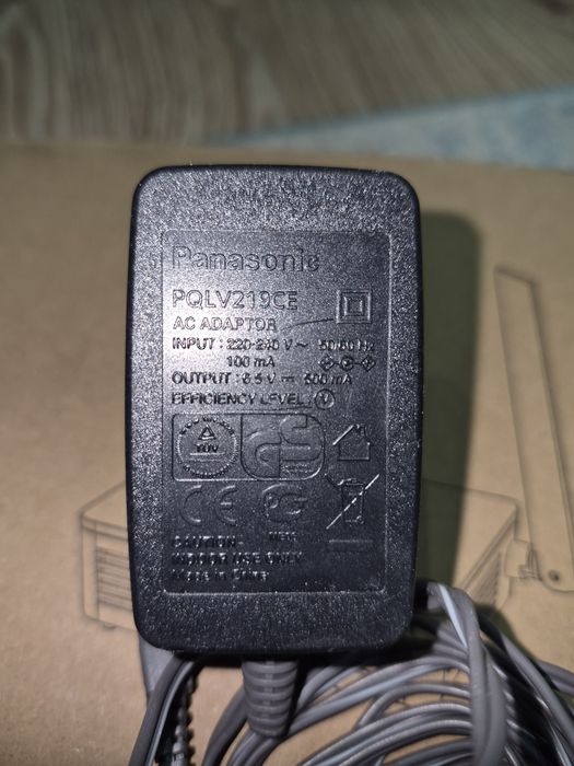 Продам адаптер питания телефона