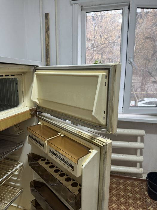 Холодильник Daewoo