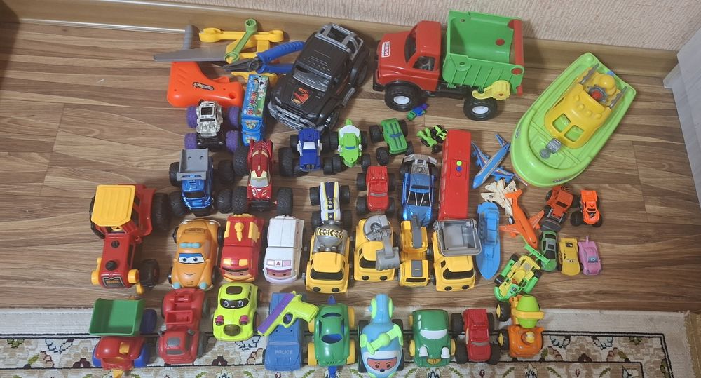 Продам детские игрушки