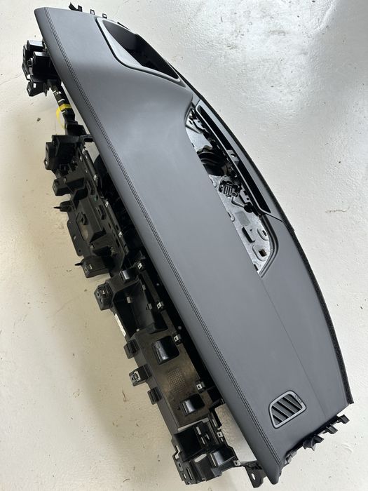 Reparatii planse Bord audi a4 b8 (b6,b7,b8,b9) a5,a6 (c5,c6,c7,c8),a7,