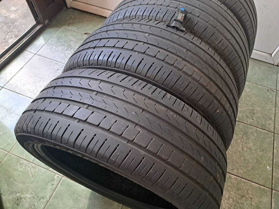 4 anvelope 235/45 R20 Pirelli