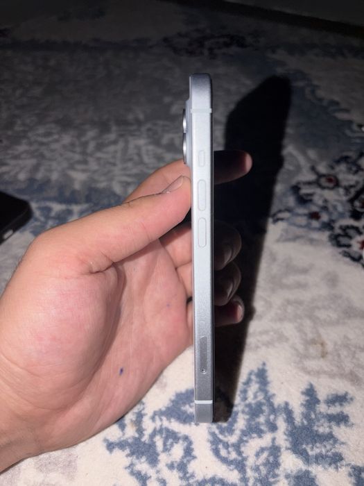 Iphone 15  arzoni