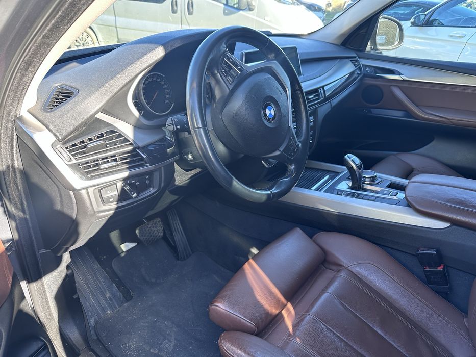 BMW  x5  xdrive 258cp