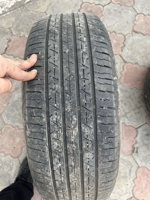Продам шины на 215*65 R16 2 штуки