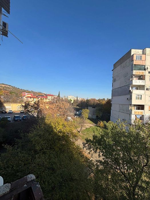 Продава се Едностаен апартамент в Стара Загора, Железник - център - 38 кв.м за 1132 €/кв.м - Снимка #2