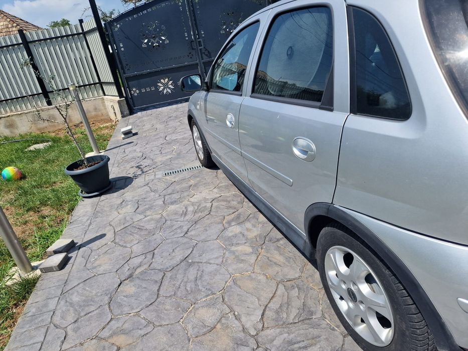 Vand Opel Corsa C 1.2 benzina 2006