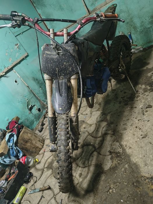 Vând sau schimb cross honda MB 125cc 2t