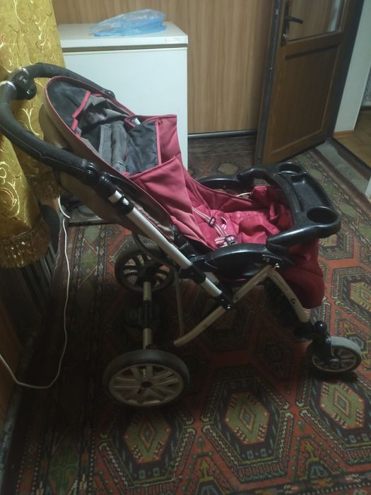 Продам коляску детскую