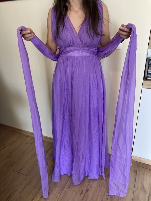 Официална рокля