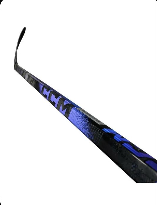 Продаються хоккейные клюшки CCM BAUER