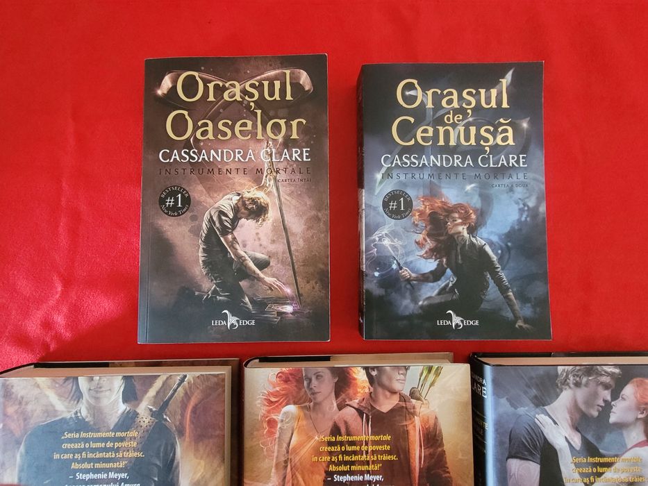 Seria Instrumente Mortale Cassandra Clare